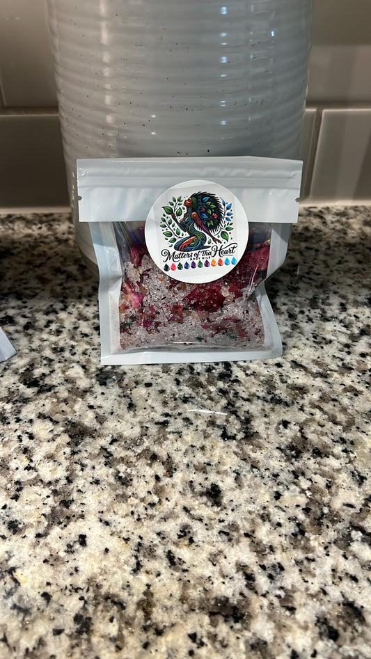 Cosmic Love 🌺 Salt Bath